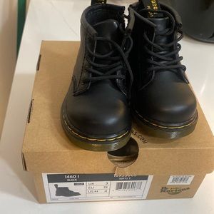 COPY - Dr.martens worn once toddler size 4c black